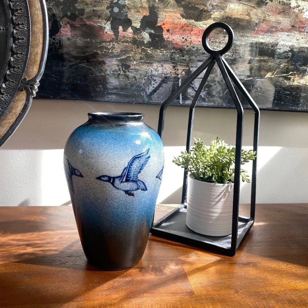 Vintage L.ROOMET 1995 Estonia Vase •European Studio Pottery • Blue Bird Ceramic